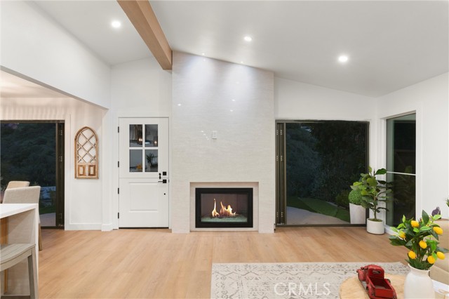 Detail Gallery Image 16 of 33 For 1364 Dunning Dr, Laguna Beach,  CA 92651 - 3 Beds | 2 Baths