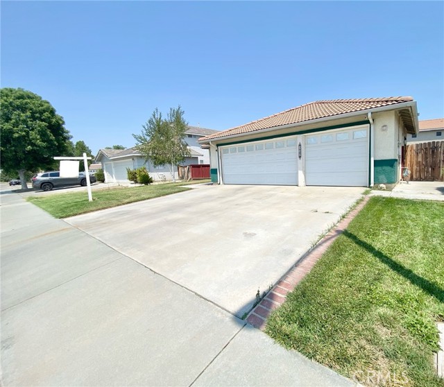 980 Lexington Street, Hemet CA: https://media.crmls.org/medias/517bff44-5545-4286-b2ed-0da30d816d80.jpg