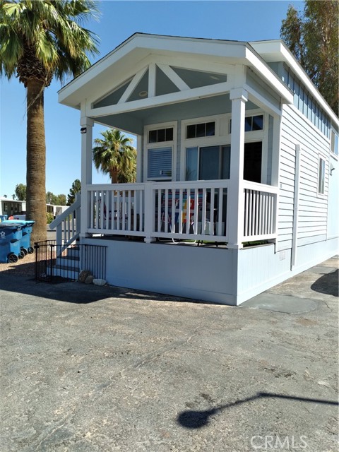 681 Channel Way, Needles CA: https://media.crmls.org/medias/517c382d-c0a3-49b2-a019-90f5aa0103d2.jpg