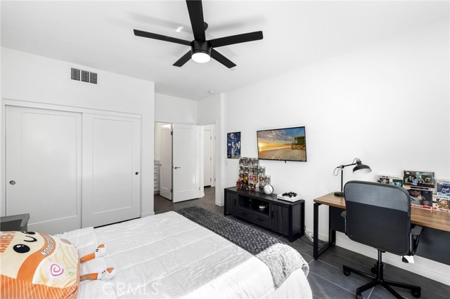 Detail Gallery Image 34 of 67 For 162 Placemark, Irvine,  CA 92614 - 3 Beds | 3/1 Baths