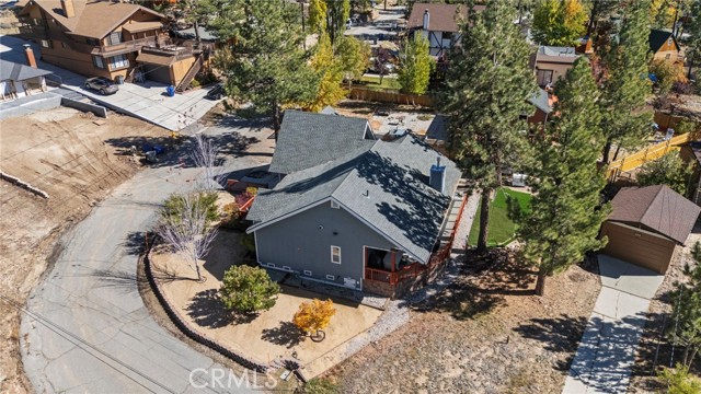 534 Highland, Big Bear Lake CA: https://media.crmls.org/medias/517cc546-c3ae-4762-b584-2b00a9223c08.jpg