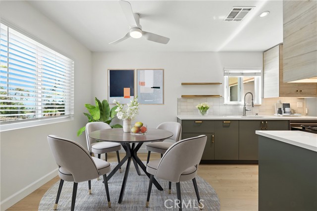 Detail Gallery Image 5 of 19 For 3935 San Ramon Dr, Oceanside,  CA 92057 - 2 Beds | 2 Baths