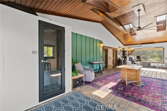 1719 Monte Vista Street, Pasadena CA: https://media.crmls.org/medias/517f4856-c457-4777-858d-d8a43f45a3f8.jpg