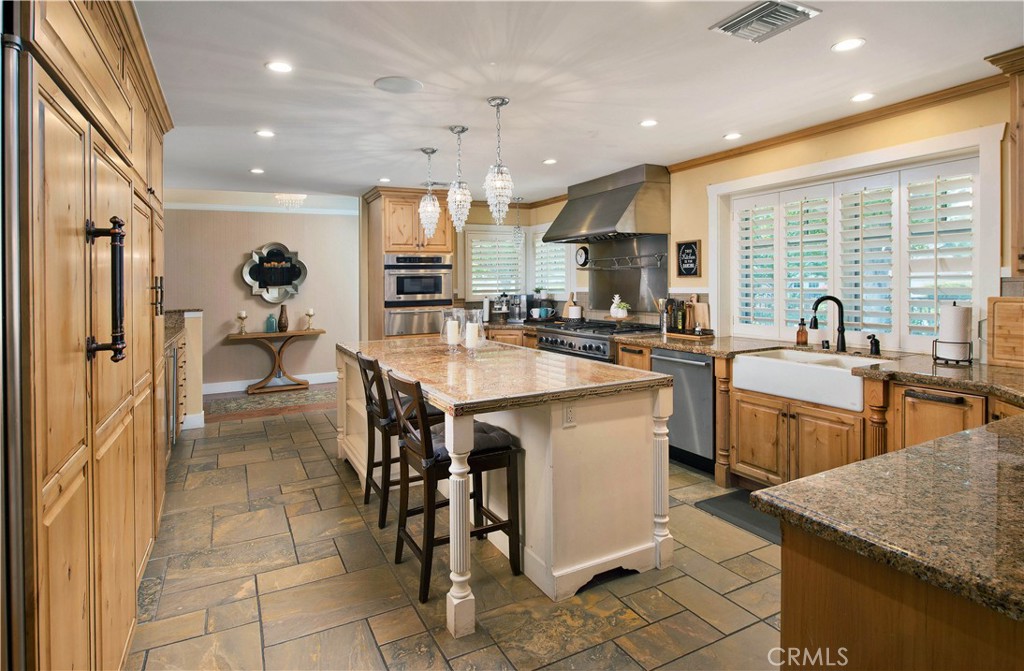 MLS #SR25241723 image #8