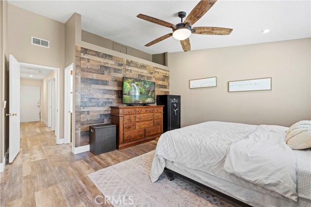 Image 29 of 42 For 27724 Crookshank Drive