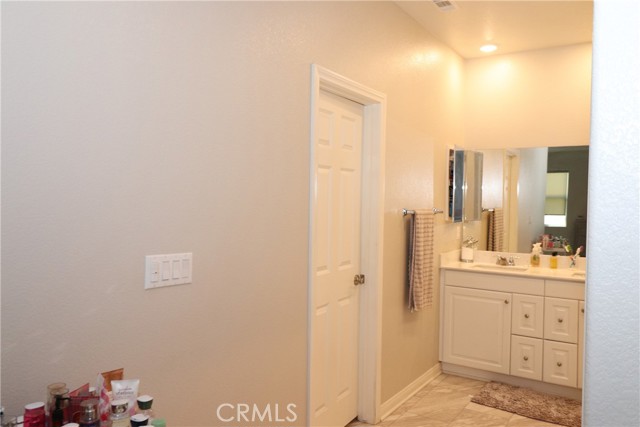 Detail Gallery Image 14 of 30 For 7920 Zona Ct, Riverside,  CA 92507 - 4 Beds | 2 Baths