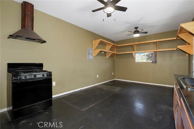 Detail Gallery Image 38 of 43 For 5008 S Van Ness Ave, Los Angeles,  CA 90062 - 3 Beds | 1 Baths