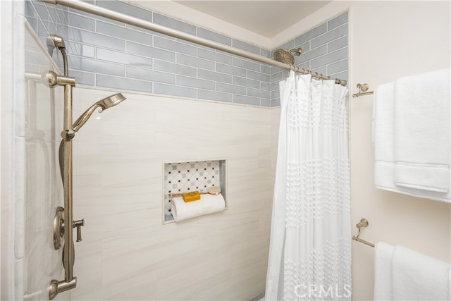 309 15th Street, Seal Beach CA: https://media.crmls.org/medias/5182ad0e-f0e6-4681-b2ce-401580aedc61.jpg