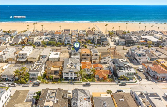 1034 W Balboa Boulevard, Newport Beach CA: https://media.crmls.org/medias/5182dc1e-e13f-4fe0-9848-a2d41b787fa7.jpg