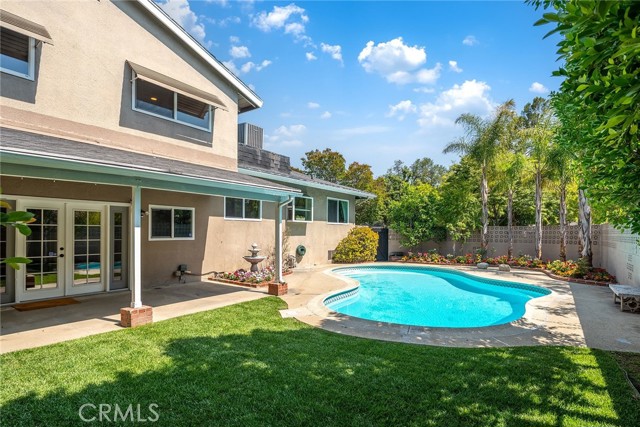 651 N Sunnyslope Avenue, Pasadena CA: https://media.crmls.org/medias/51838f01-170e-4dbd-b736-f2abdc501eaf.jpg