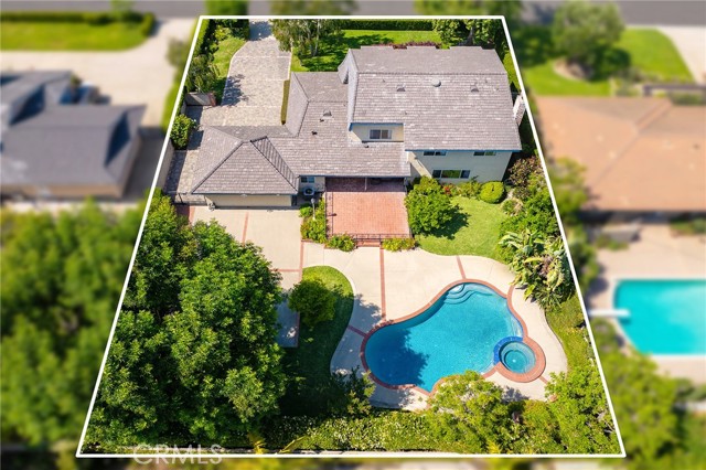 300 W Wistaria Avenue, Arcadia CA: https://media.crmls.org/medias/518393ac-c72d-483b-9d84-e9fe662c2131.jpg