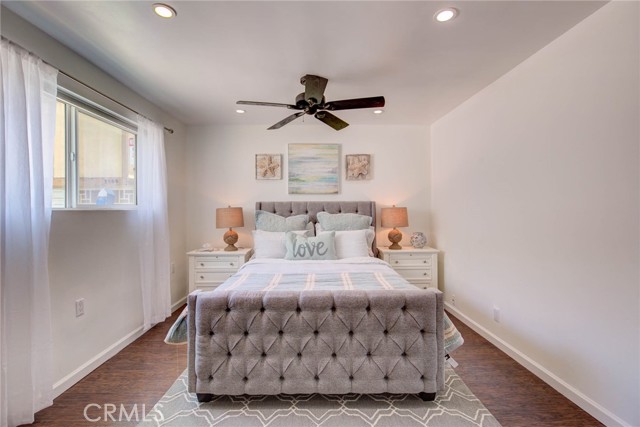 Detail Gallery Image 20 of 26 For 217 35th Pl #B,  Manhattan Beach,  CA 90266 - 2 Beds | 1 Baths