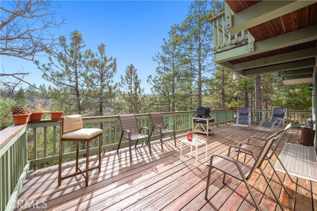 Detail Gallery Image 5 of 63 For 28227 Arbon Ln, Lake Arrowhead,  CA 92352 - 3 Beds | 3/1 Baths