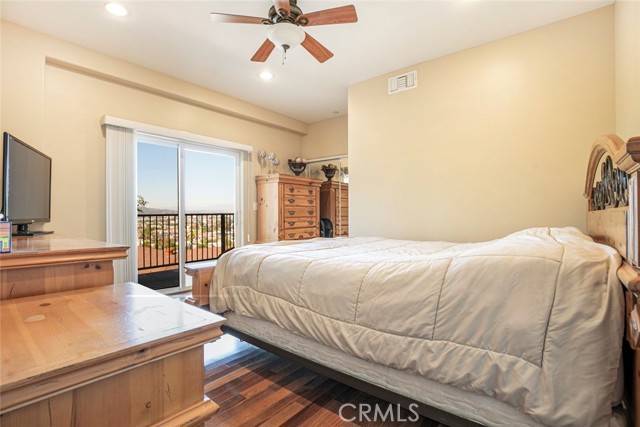 Detail Gallery Image 28 of 51 For 1301 Corona Dr, Glendale,  CA 91205 - 3 Beds | 5 Baths