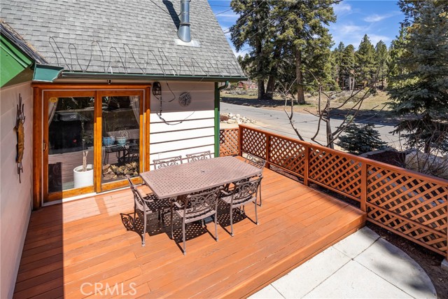 Detail Gallery Image 11 of 50 For 43453 Sand Canyon Rd, Big Bear Lake,  CA 92315 - 2 Beds | 2 Baths