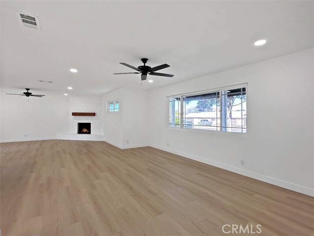 Detail Gallery Image 7 of 18 For 30143 Merrell, Nuevo,  CA 92567 - 3 Beds | 2 Baths