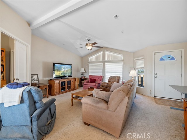 Detail Gallery Image 8 of 51 For 12172 Ailanthus Rd, Phelan,  CA 92371 - 4 Beds | 3 Baths