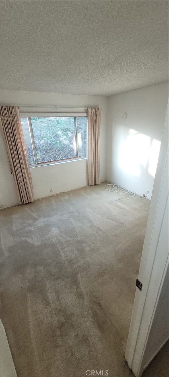 5519 S La Cienega S Boulevard, Los Angeles CA: https://media.crmls.org/medias/51870769-56eb-4896-8d5d-60e900060e19.jpg