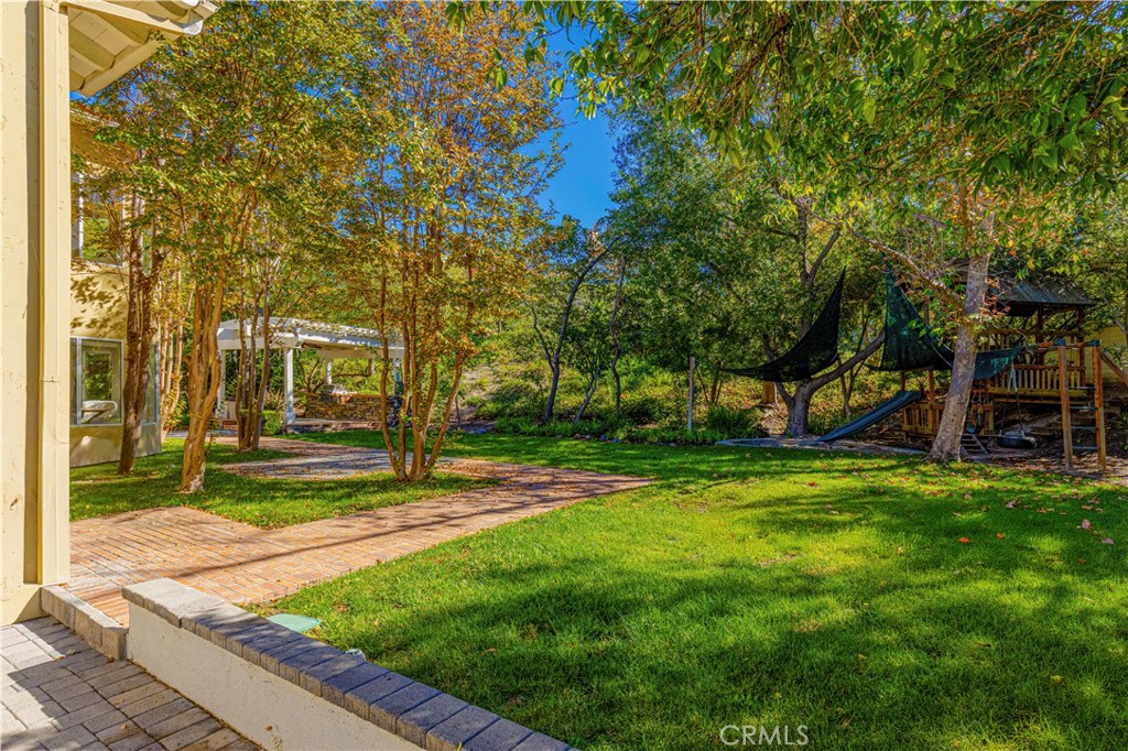 MLS #OC25257954 image #43