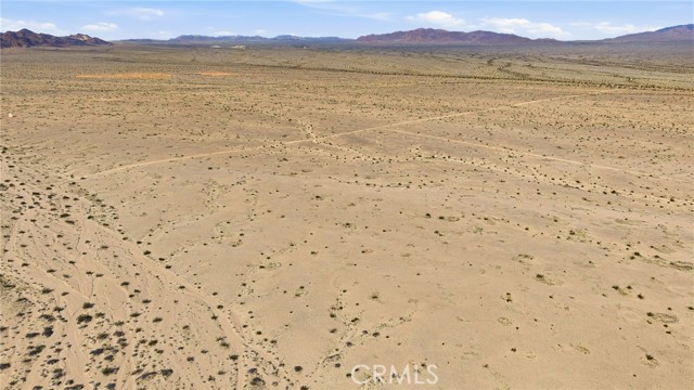 Detail Gallery Image 10 of 35 For 2327 Palm, Twentynine Palms,  CA 90007 - – Beds | – Baths