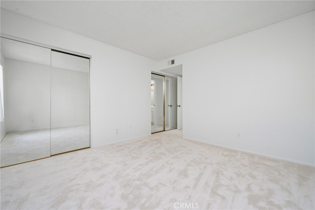 51886a7f 483a 4341 9971 Ef1f735452e0