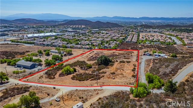 0 Linnel Lane, Murrieta CA: https://media.crmls.org/medias/5188a353-d645-4954-9c4a-dd20c8f29918.jpg
