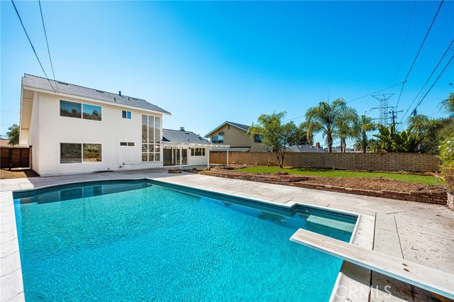 925 Eastglen photo 26