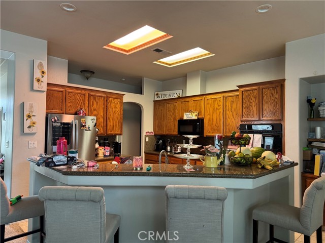 Detail Gallery Image 14 of 38 For 6719 Stafford Falls Dr, Bakersfield,  CA 93312 - 3 Beds | 2/1 Baths