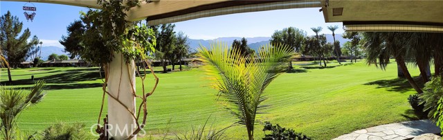 6 Whittier Court, Rancho Mirage CA: https://media.crmls.org/medias/518b0721-b67e-4114-af8d-a54149082d1d.jpg