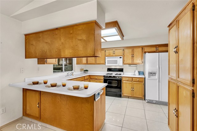 Detail Gallery Image 9 of 39 For 379 Edan Ct, Merced,  CA 95341 - 3 Beds | 2 Baths