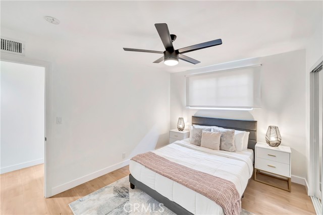 20742 Lull Street, Winnetka CA: https://media.crmls.org/medias/518b7176-564e-4681-ae21-84c853f168d0.jpg