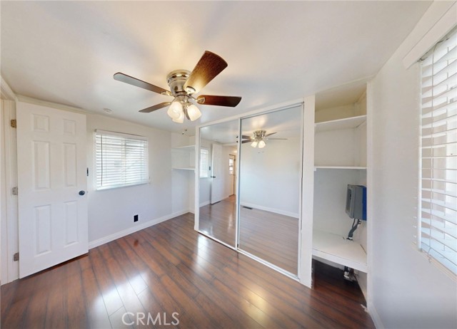 Detail Gallery Image 6 of 7 For 9847 Cedar Ave, Bloomington,  CA 92316 - 2 Beds | 1 Baths