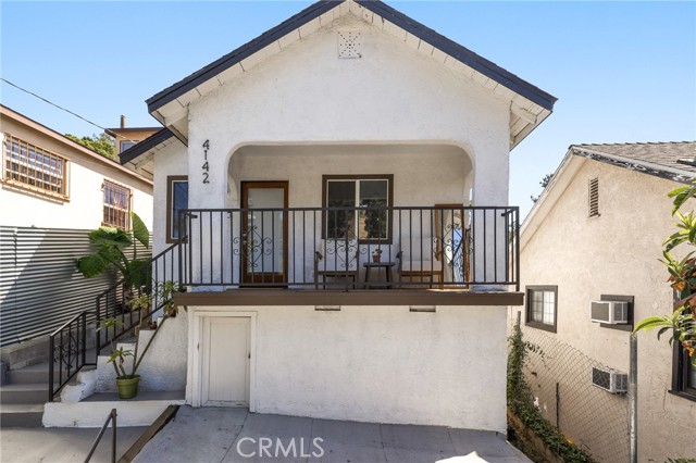 4142 Mercury Avenue, Los Angeles CA: https://media.crmls.org/medias/518cd182-fa2e-4c0d-a70f-bed7715f32d7.jpg