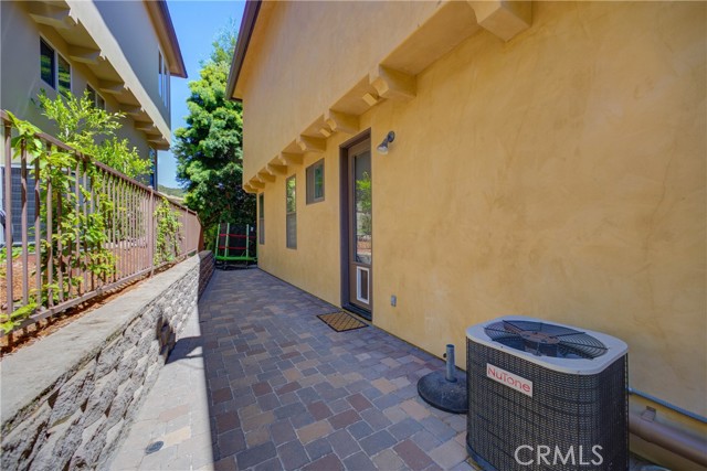 Detail Gallery Image 38 of 47 For 5595 Tanbark Ct, Avila Beach,  CA 93424 - 3 Beds | 2/1 Baths