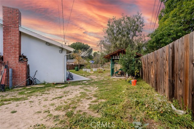 Detail Gallery Image 32 of 39 For 13197 Cutler Pl, Sylmar,  CA 91342 - 4 Beds | 2 Baths