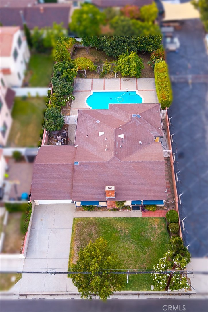 https://media.crmls.org/medias/518e31ee-d8a7-4241-8960-71a4ad00eb76.jpg?preset=X-Large