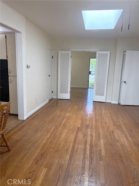 Detail Gallery Image 7 of 27 For 11437 Norlain Ave, Downey,  CA 90241 - 2 Beds | 2 Baths