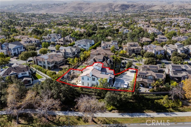 18 Elissa, Ladera Ranch CA: https://media.crmls.org/medias/518f16f3-4455-47ef-a668-f5198ecd66ff.jpg