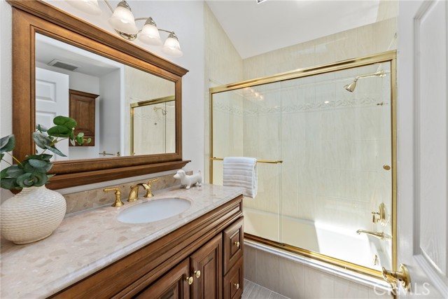 308 Avenida Adobe, San Clemente CA: https://media.crmls.org/medias/518f42ec-ae5c-460c-a58b-f44900a41884.jpg
