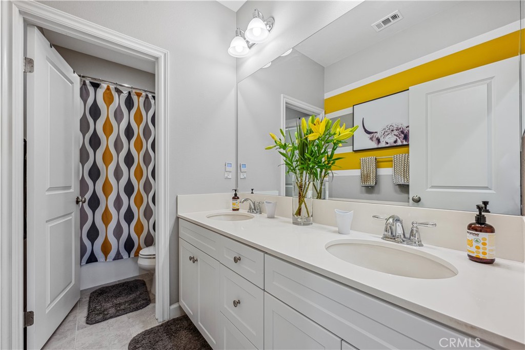 518f6fd0 33b5 4601 8481 F5bf563742ac