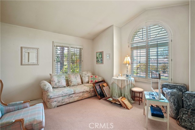 Detail Gallery Image 28 of 41 For 2124 Cervato Dr, Camarillo,  CA 93012 - 4 Beds | 2/1 Baths
