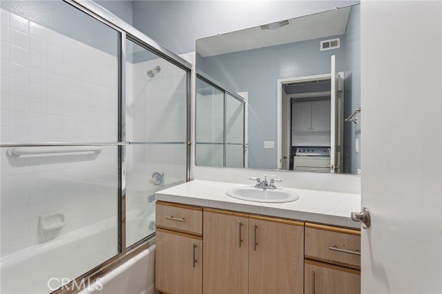 Detail Gallery Image 27 of 48 For 5350 White Oak Ave #413,  Encino,  CA 91316 - 2 Beds | 2 Baths