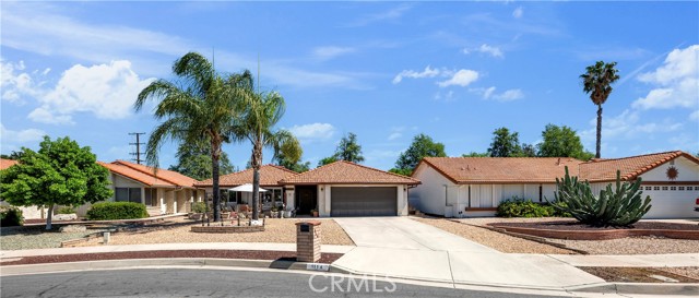 Detail Gallery Image 3 of 25 For 1114 Bottle Tree, Hemet,  CA 92545 - 3 Beds | 2 Baths