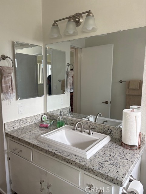 Detail Gallery Image 13 of 19 For 1502 S Merrill St, Corona,  CA 92882 - 3 Beds | 2 Baths