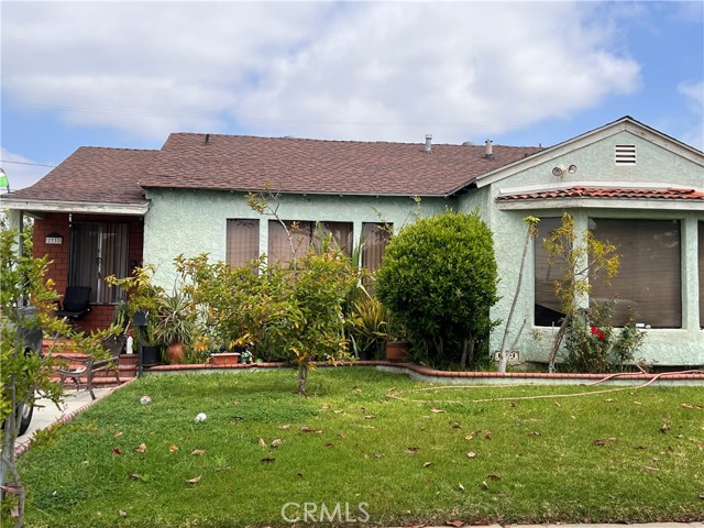 Detail Gallery Image 1 of 14 For 2737 W Bennett St, Compton,  CA 90220 - 3 Beds | 1 Baths