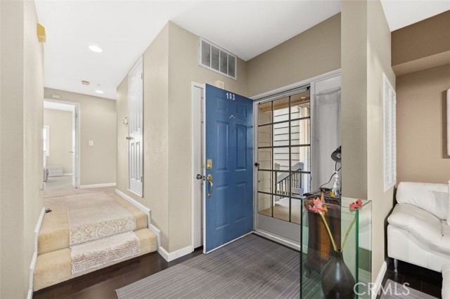 Detail Gallery Image 5 of 23 For 20191 Sealpoint Ln #103,  Huntington Beach,  CA 92646 - 2 Beds | 2 Baths