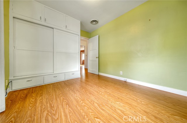 3611 Fourth Avenue, Glendale CA: https://media.crmls.org/medias/519360dd-2283-456c-ac6c-ca73c126ed11.jpg