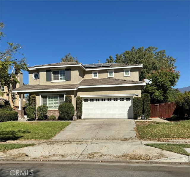 Detail Gallery Image 3 of 16 For 1665 Valley Falls Ave, Redlands,  CA 92374 - 4 Beds | 2/1 Baths