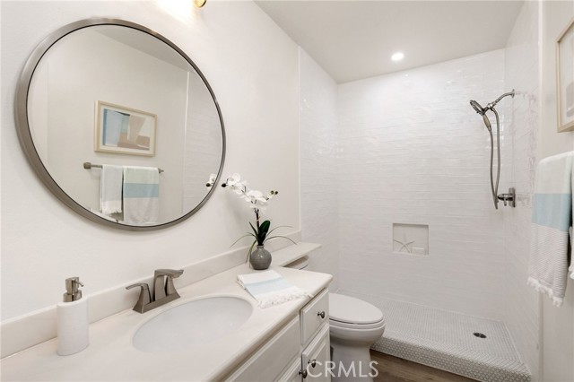 Hallway / second bathroom. Hallway / second bathroom.