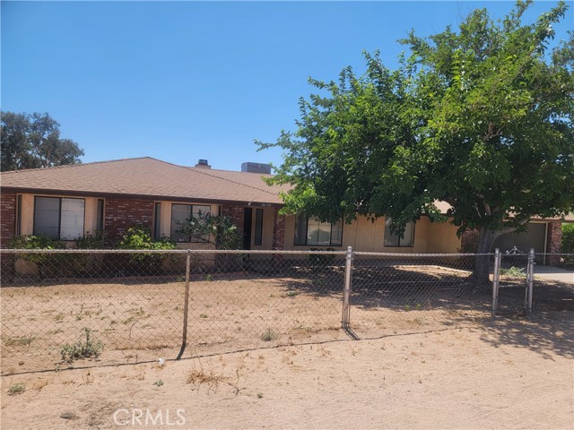 Detail Gallery Image 1 of 1 For 18699 Westlawn St, Hesperia,  CA 92345 - 3 Beds | 3 Baths